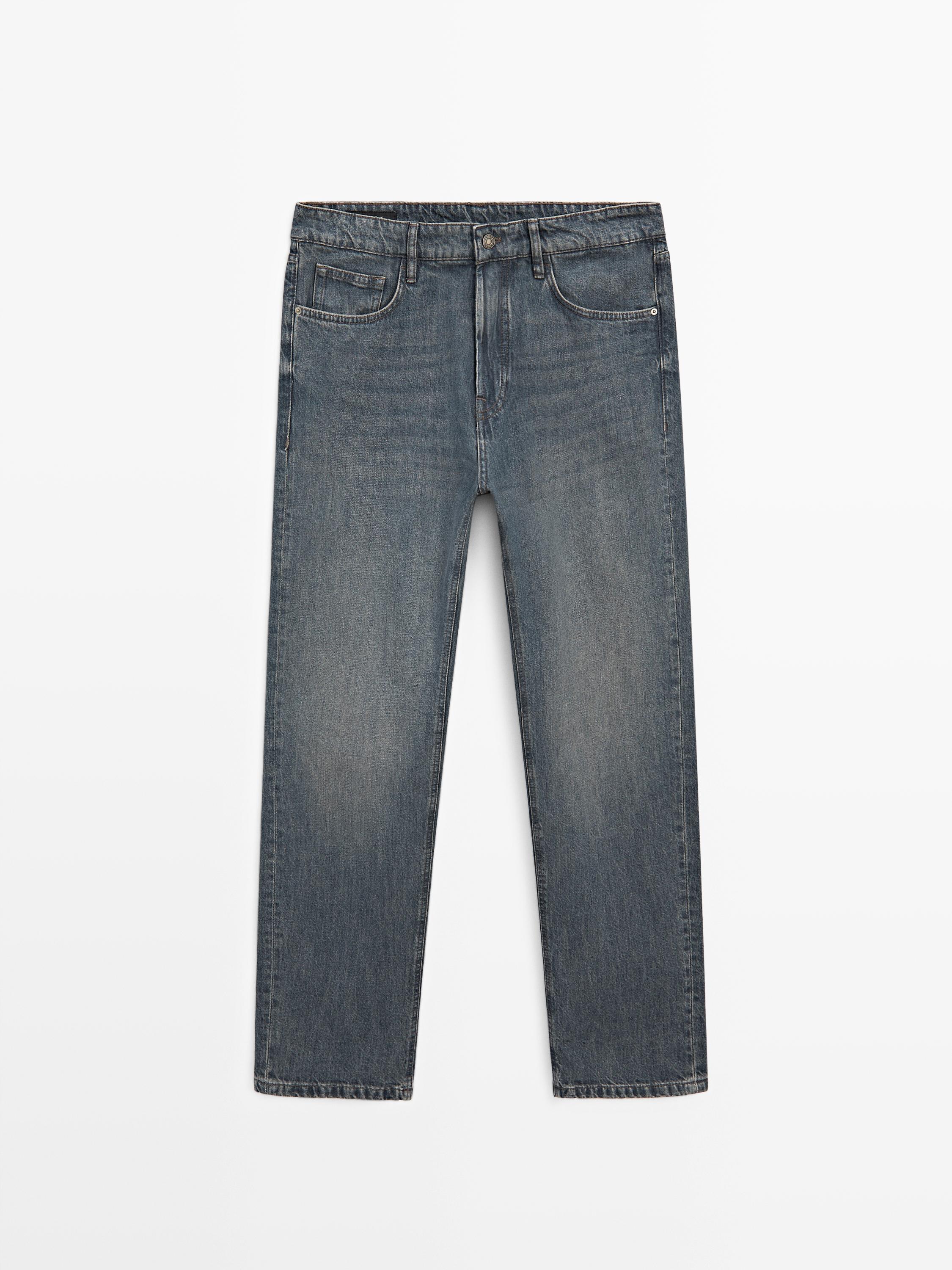 Tapered fit jeans